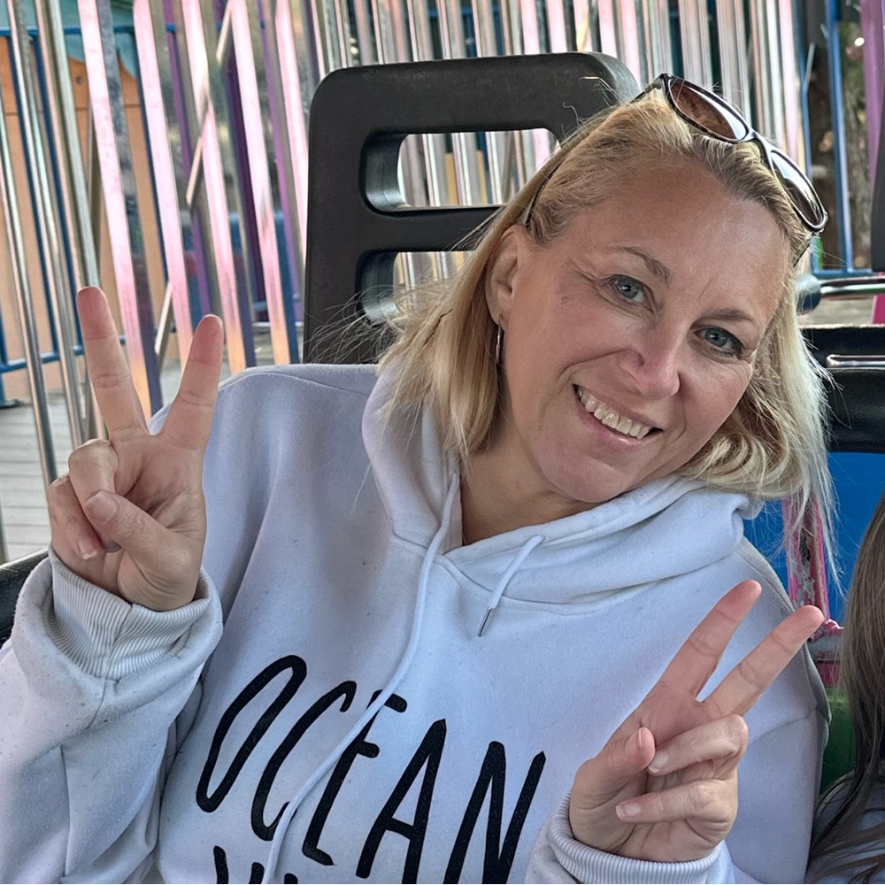 Meet your Posher, Christina